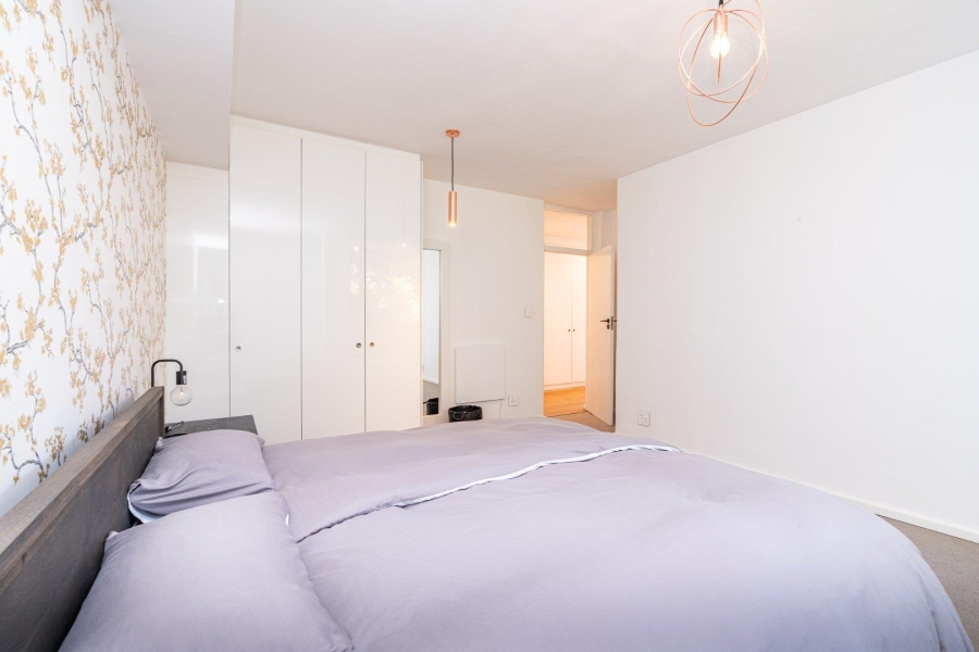 To Let 3 Bedroom Property for Rent in Tamboerskloof Western Cape